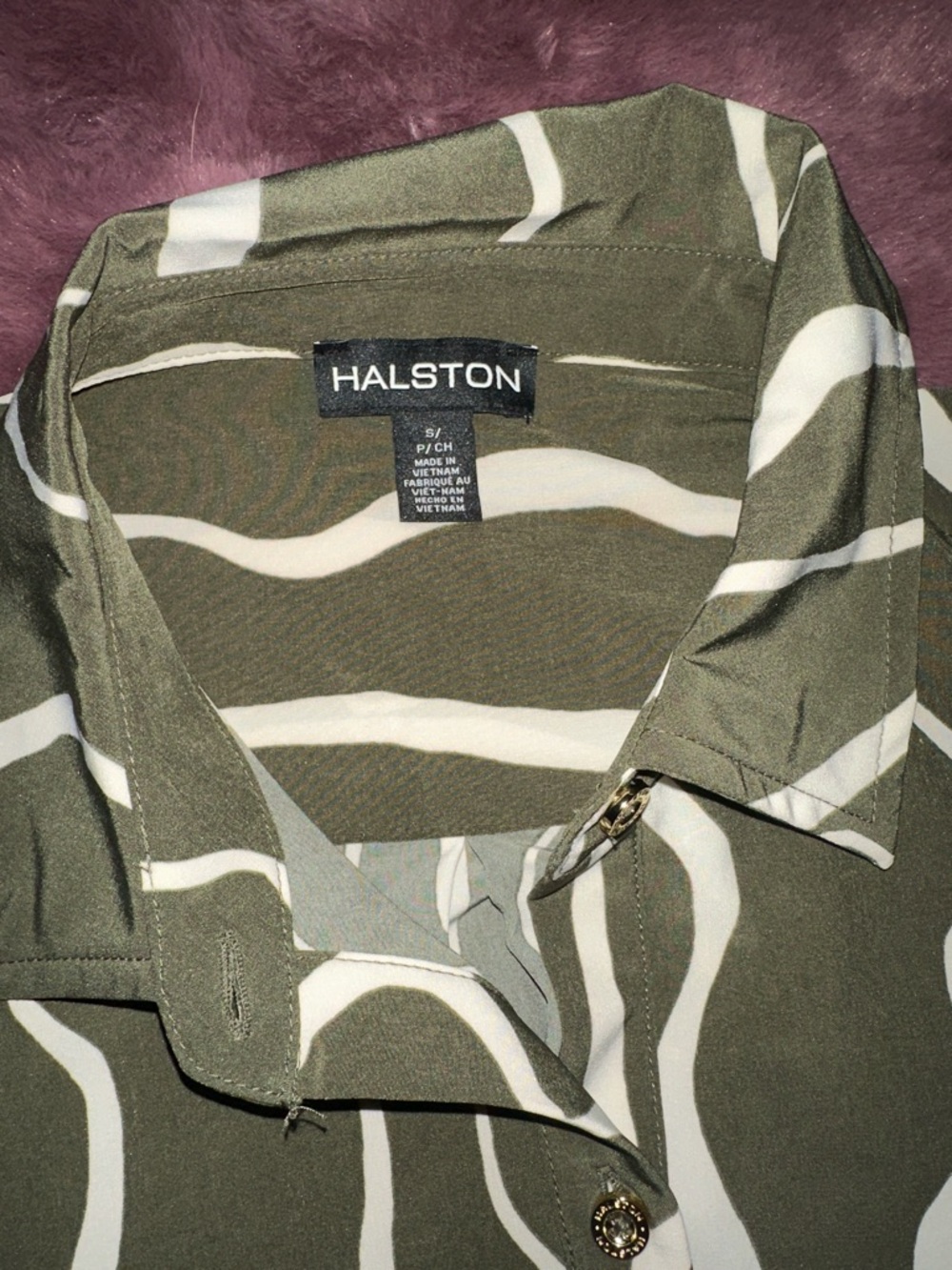 Halston Olive Green & White Wavy Stripe Shirt Dress - Picture 5 of 7